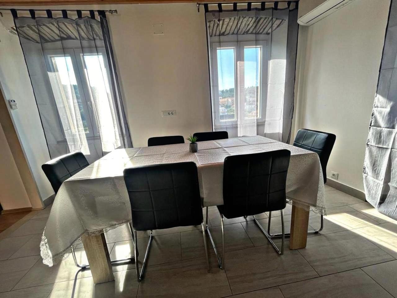 Amani Modern Apartment 鲁巴达 外观 照片