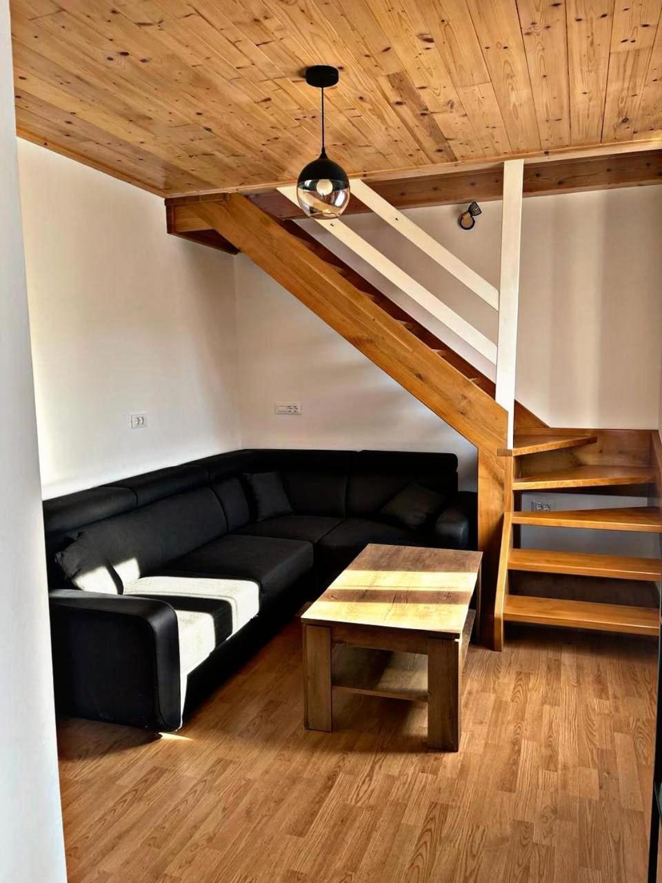 Amani Modern Apartment 鲁巴达 外观 照片