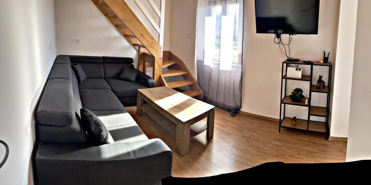 Amani Modern Apartment 鲁巴达 外观 照片